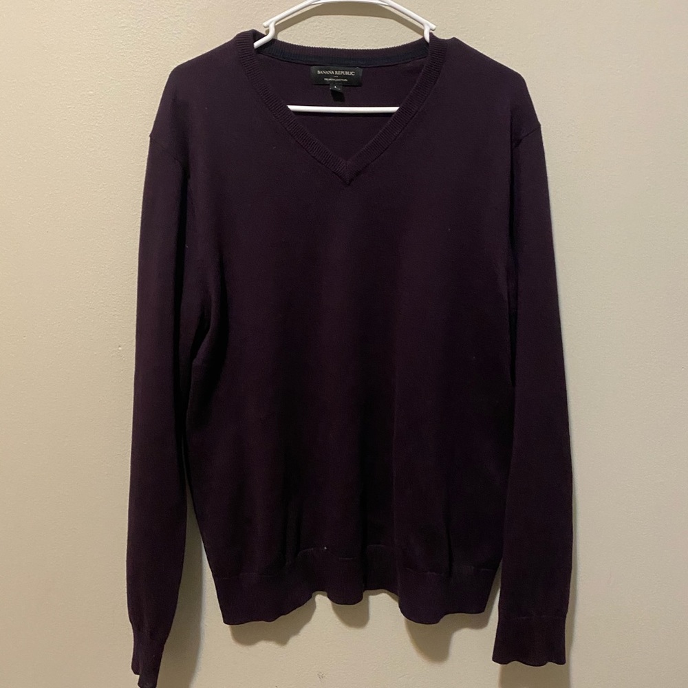 Banana Republic Men’s Large V-Neck Sweater